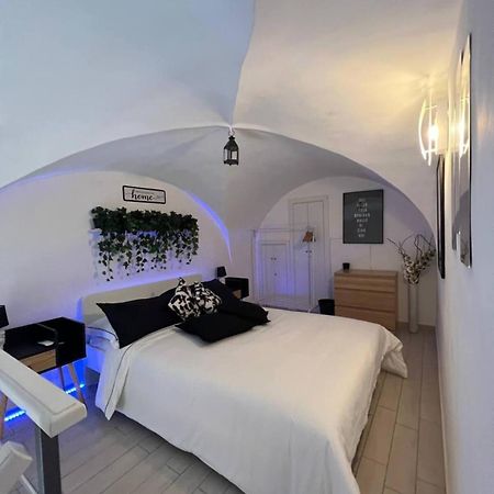 Borgo Santa Caterina - Fiera "Ventotto Holiday Home" 카타니아 외부 사진